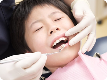PMTC（専門家による 機械を使った歯のクリーニング）
